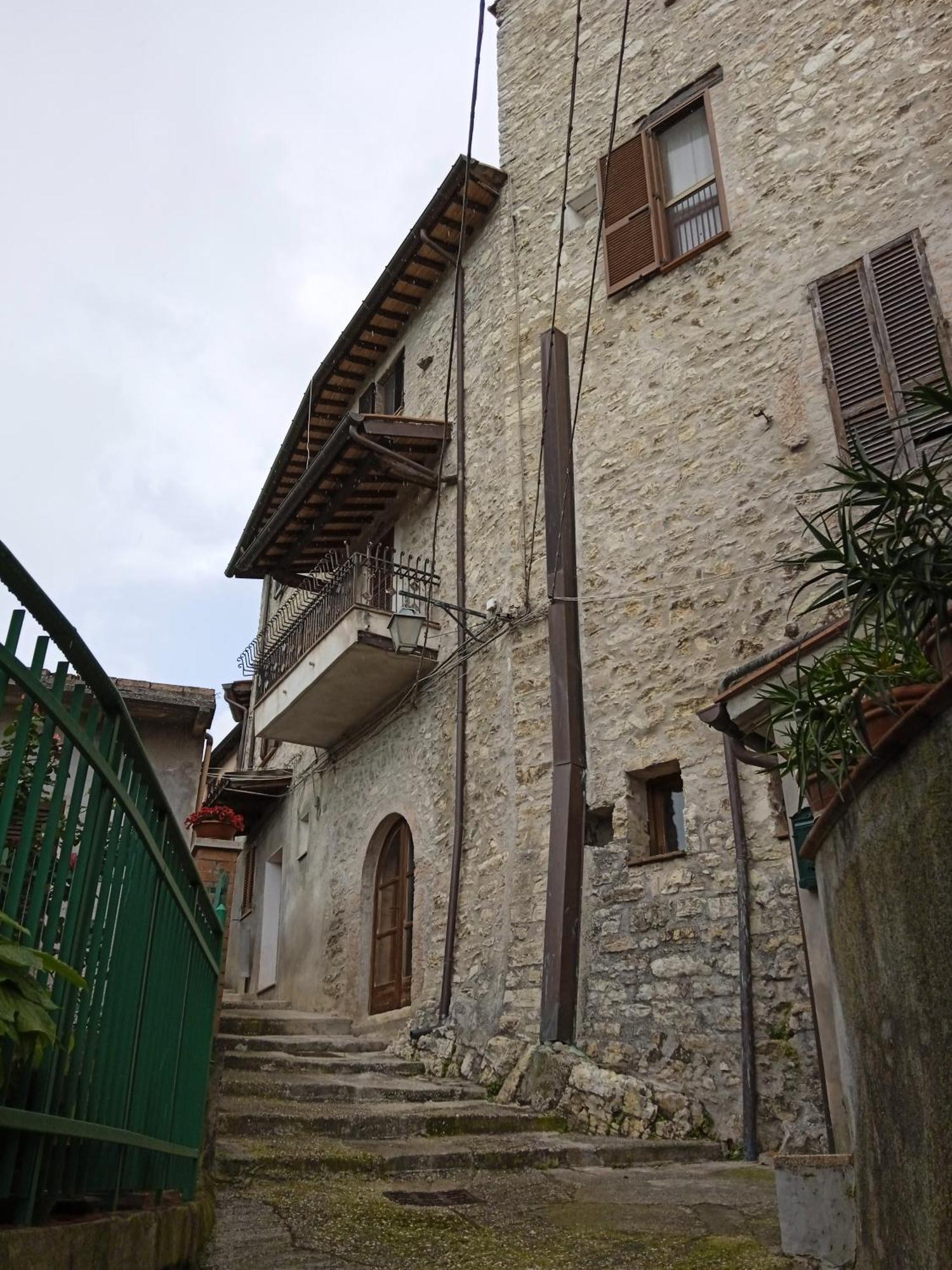 Casa Belvedere A Valle San Martino Di Сполето Экстерьер фото